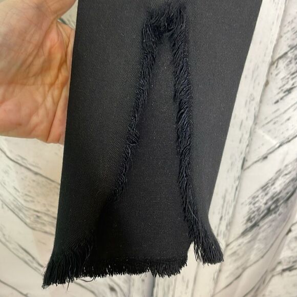 J Brand Ruby Fateful High Rise Cropped Frayed Hem Jeans Black Size 28 - Picture 5 of 10